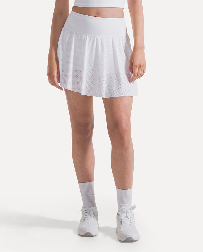 Aeris Court Skirt - White